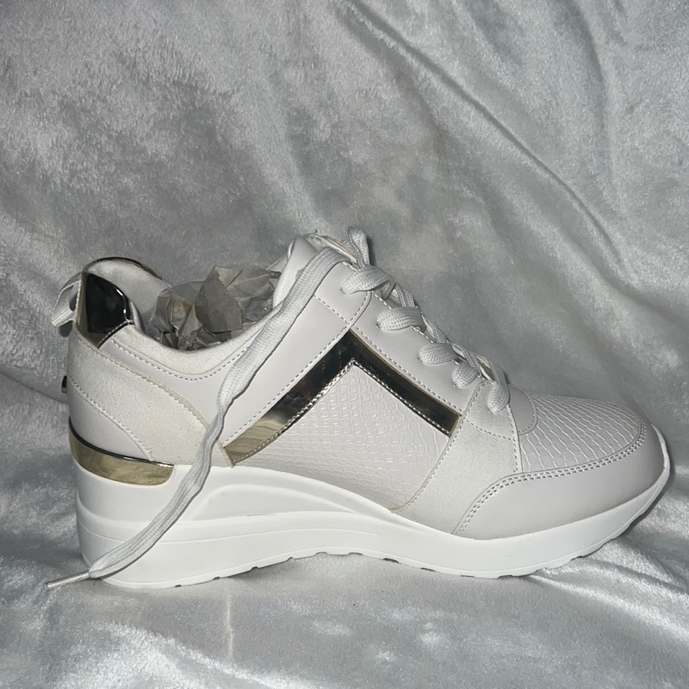 Iman White Sneakers, Size 7.5, Brand New